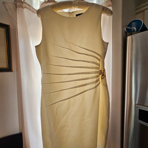 Ivanka Trump Ivory Dress Size 16 Gold Chain Sheath - Picture 1 of 10
